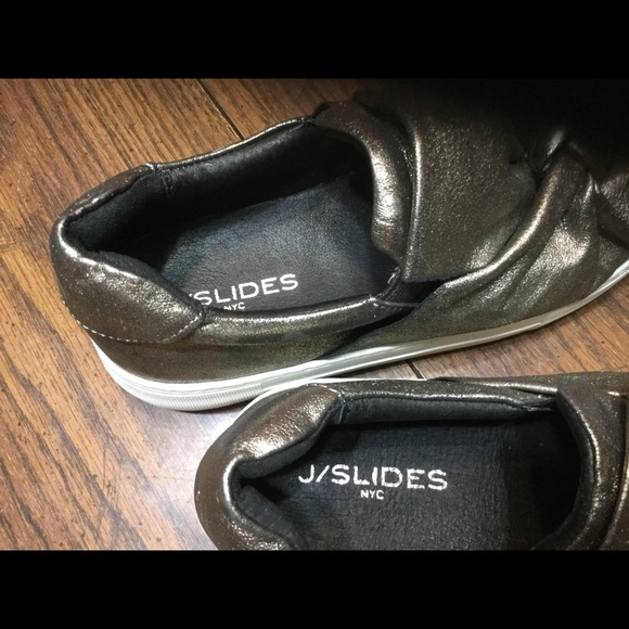 J/ SLIDE SNEAKERS GOLD 7 ribbon worn 3X slip ons - Picture 6 of 6